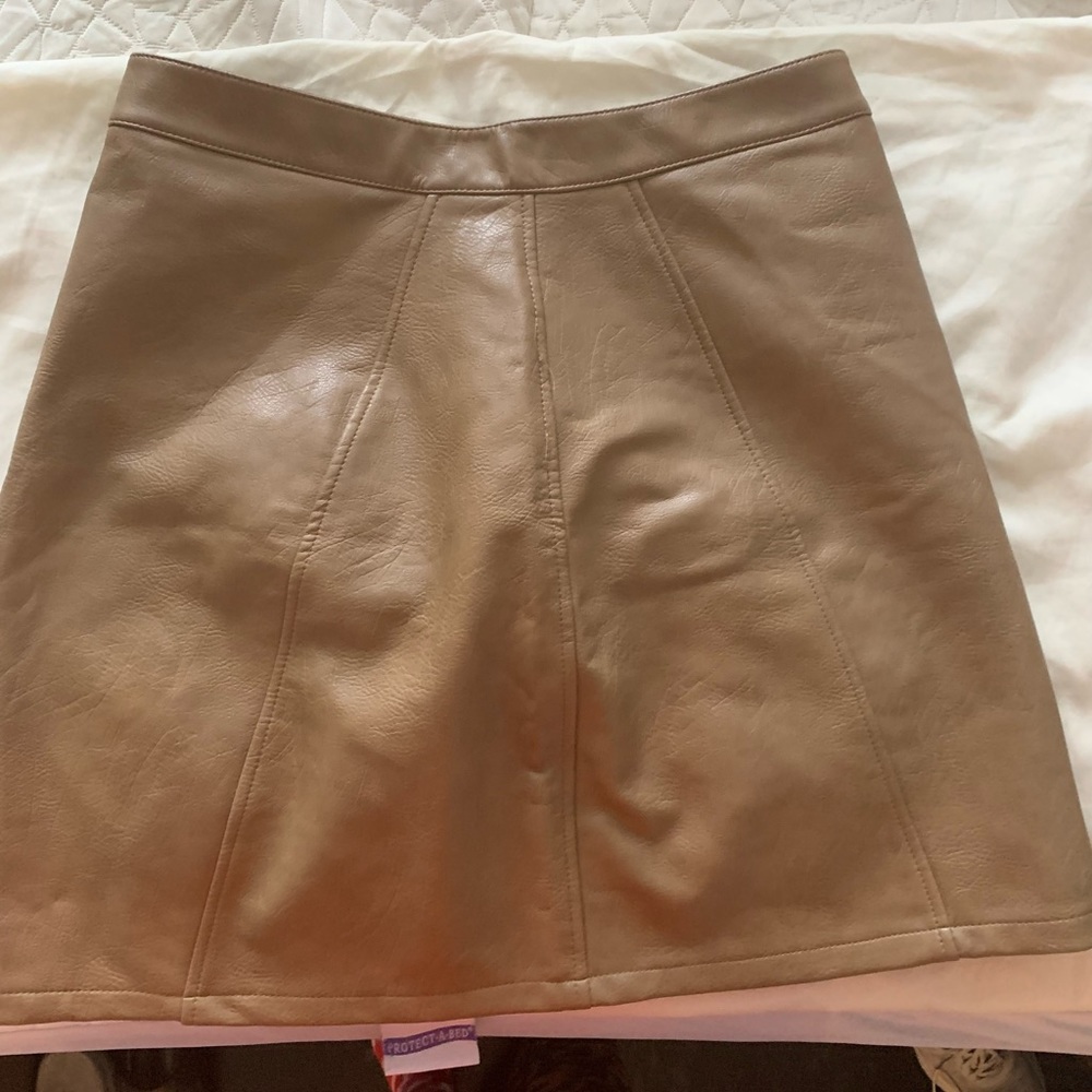 Zara basics tan skirt